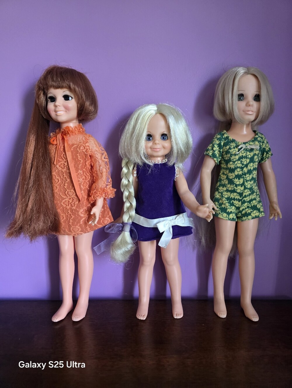 Lot Crissy, Kery And Velvet.